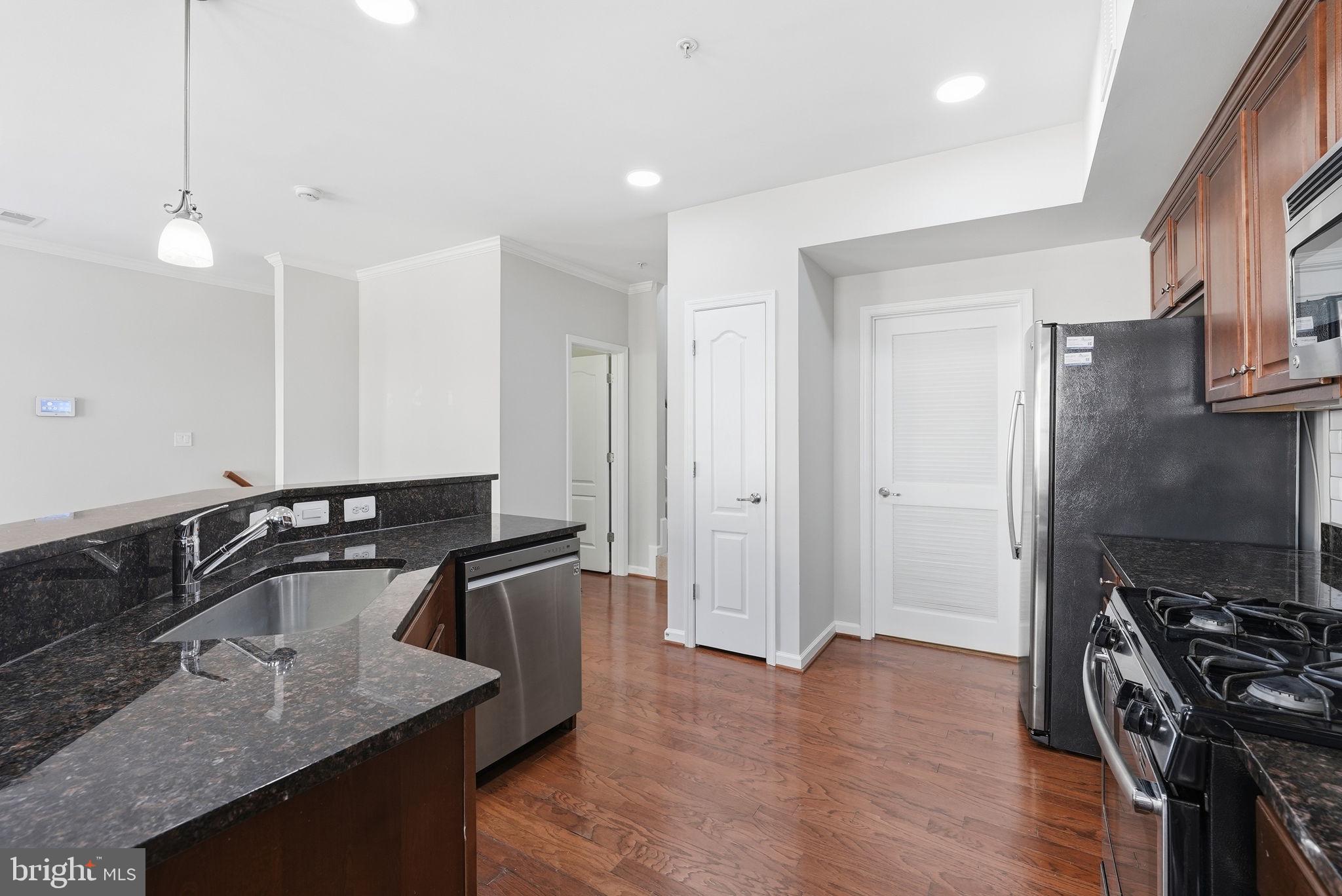 4774 Dane Ridge Circle Woodbridge, VA 22193 - Photo 11 of 31