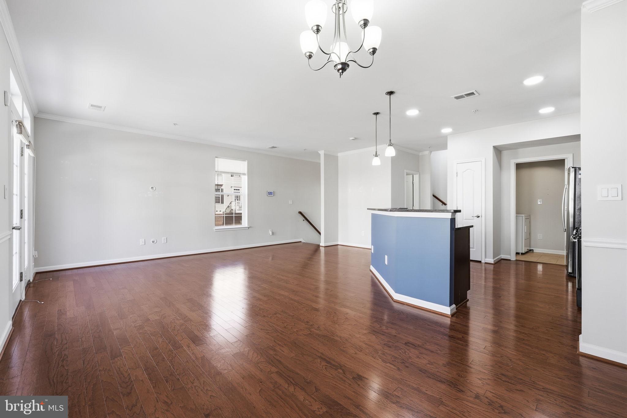 4774 Dane Ridge Circle Woodbridge, VA 22193 - Photo 4 of 31