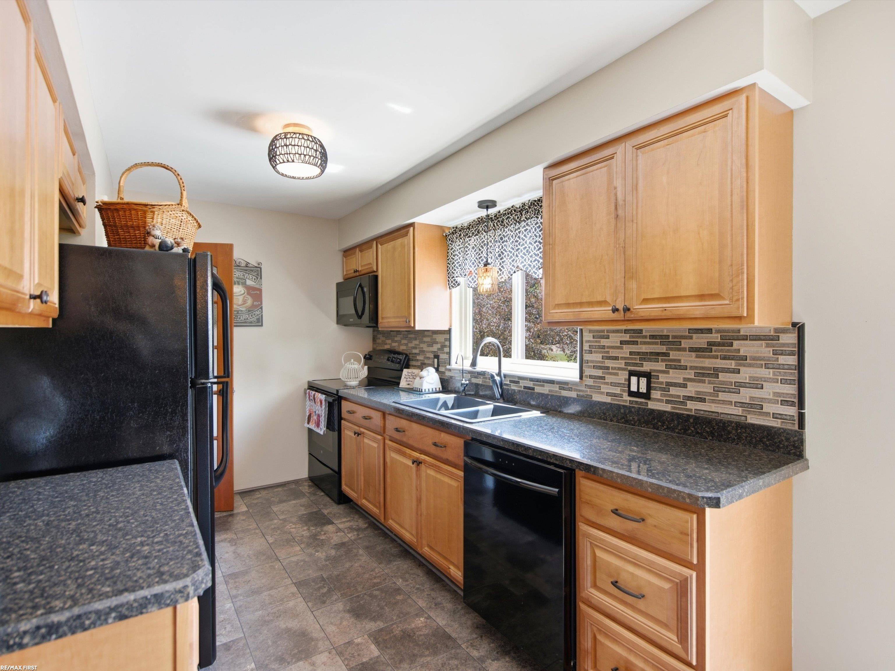 15890 30 Mile Road Ray, MI 48096 - Photo 31 of 67 Gallery Image 31