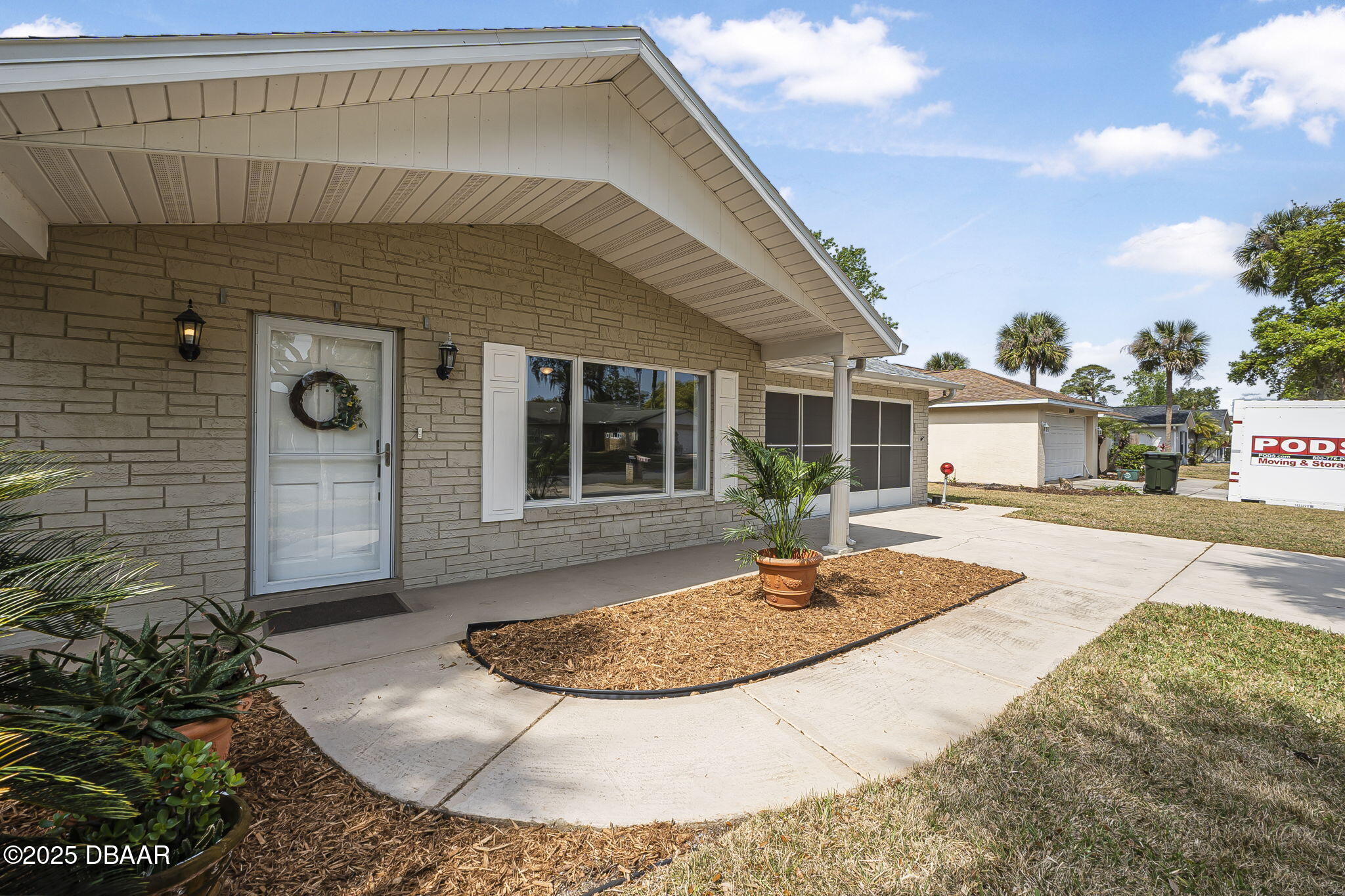 1408 Edgewater Road Daytona Beach, FL 32114 - Photo 4 of 24 Front of House