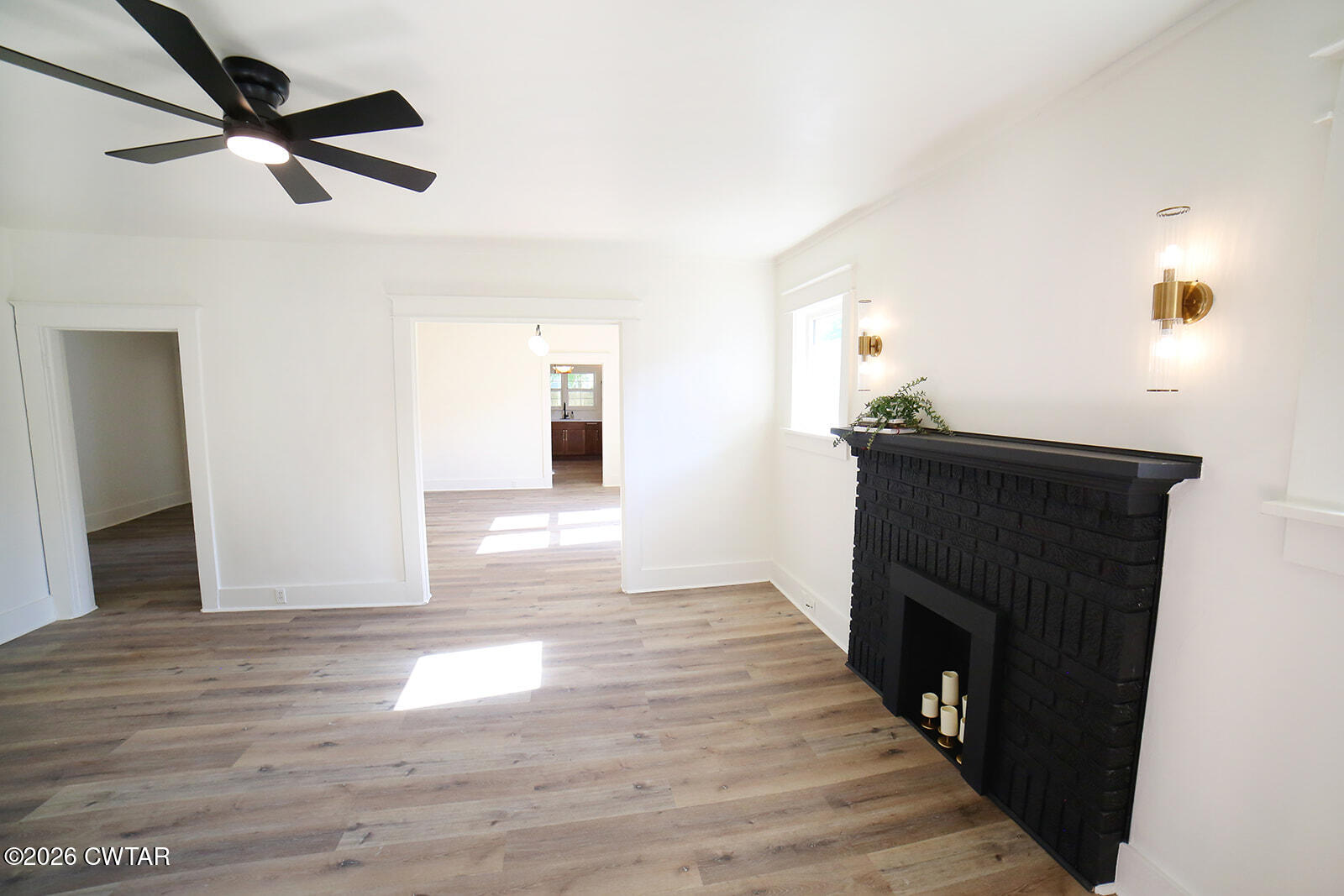 300 Roland Avenue Jackson, TN 38301 - Photo 4 of 24 300 ROLAND-11