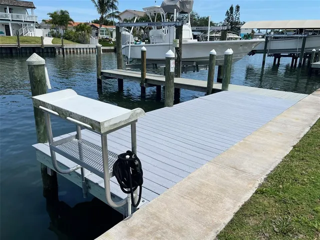 $629,000 | 4908 Commonwealth Road, Palmetto, FL 34221