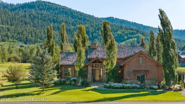 $1,895,000 | 24 Winger Circle, Victor, ID 83455