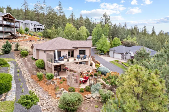 $825,000 | 110 Lindeblad Lane, Liberty Lake, WA 99019