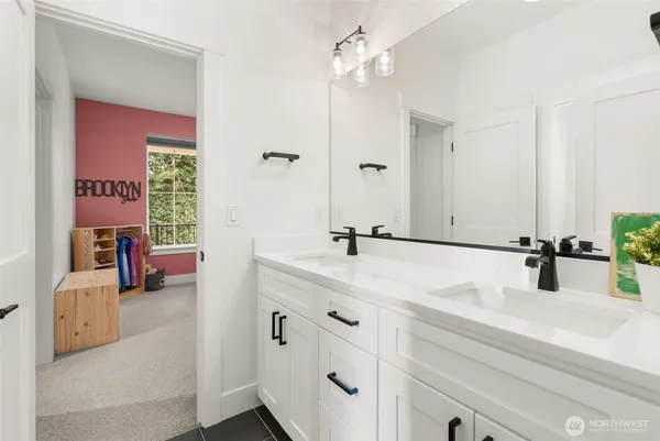 $1,659,000 | 17905 28th Street East, Lake Tapps, WA 98391