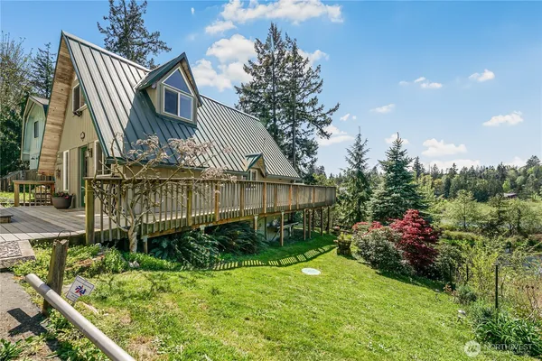 $599,900 | 1819 Lake Drive, Camano Island, WA 98282