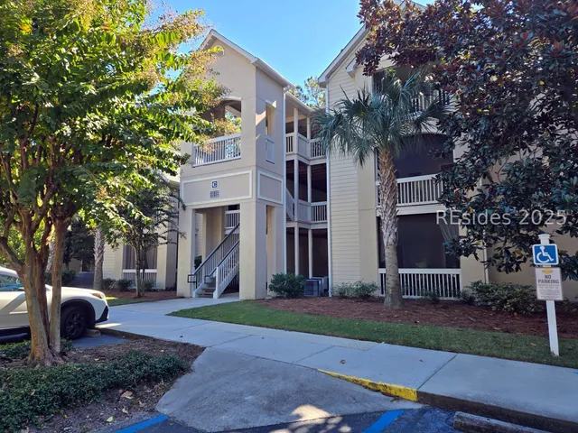 $249,900 | 380 Marshland Road, Unit C25, Hilton Head Island, SC 29926