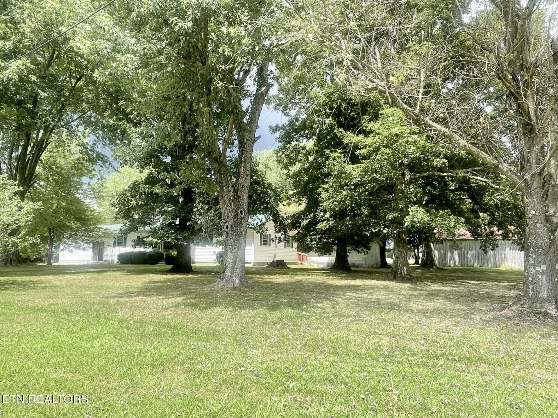 125 Norrod Road Monterey, TN 38574 - Photo 30 of 37 Gallery Image 30