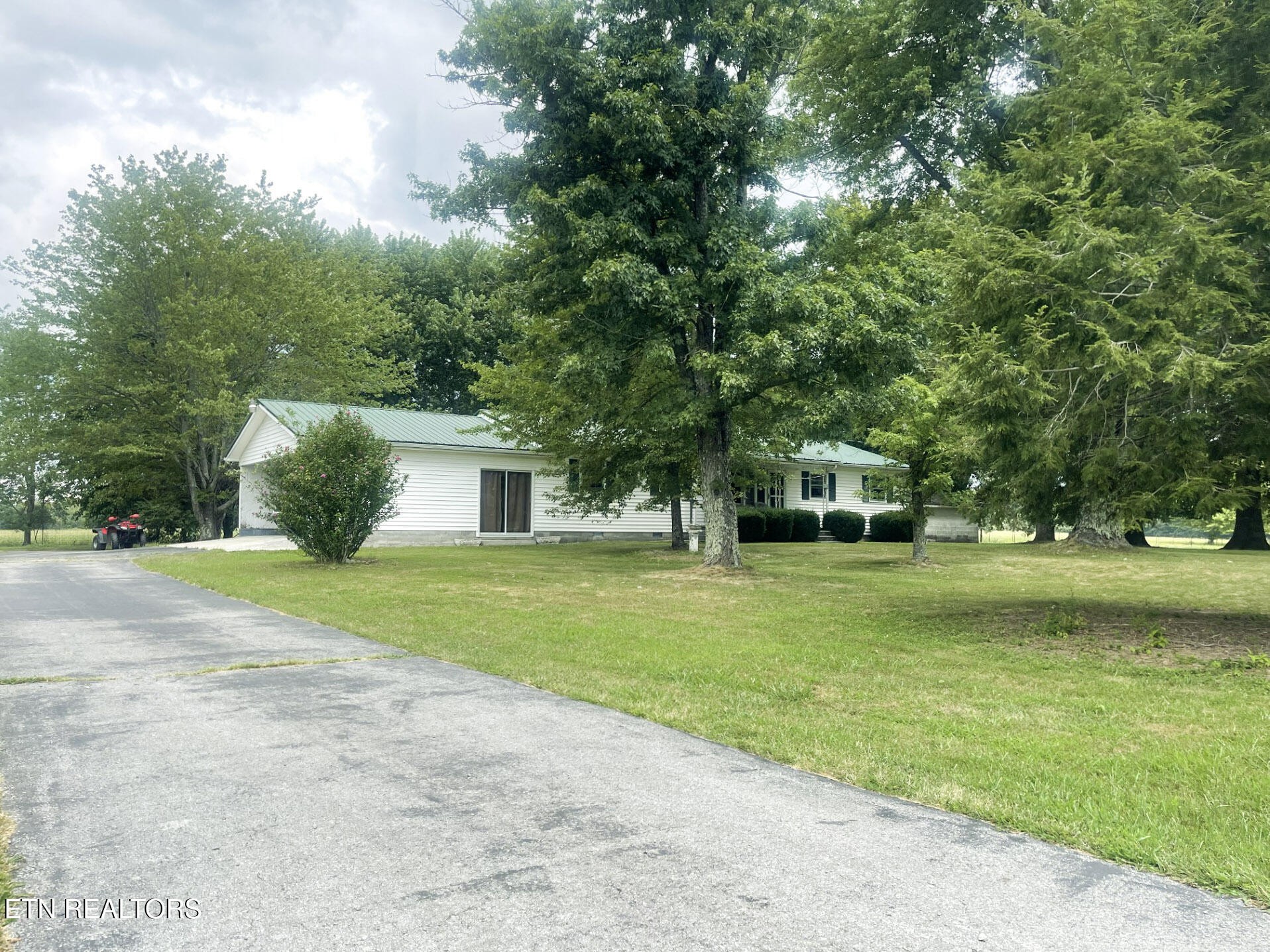 125 Norrod Road Monterey, TN 38574 - Photo 32 of 37 Gallery Image 32