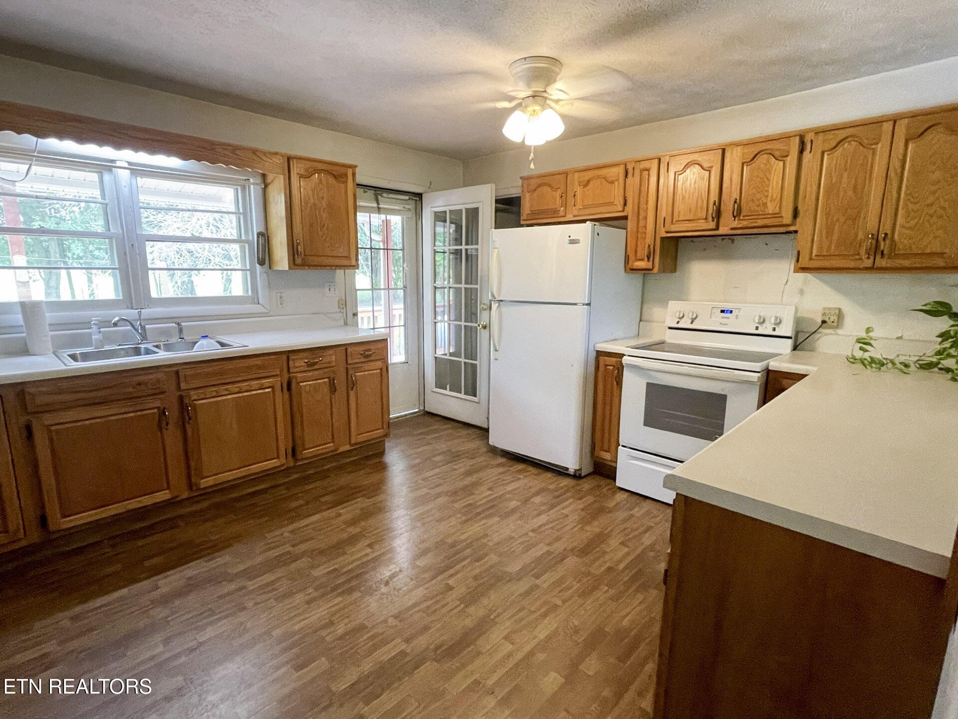 125 Norrod Road Monterey, TN 38574 - Photo 8 of 37 Gallery Image 8