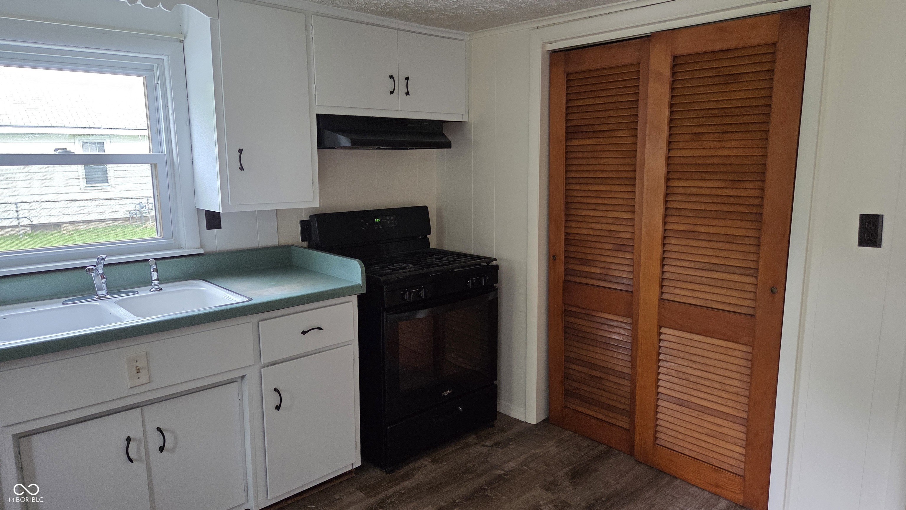 2239 West 28th Street Anderson, IN 46016 - Photo 5 of 16