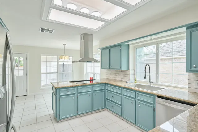 $345,500 | 15854 Knolls Lodge Drive, Houston, TX 77095