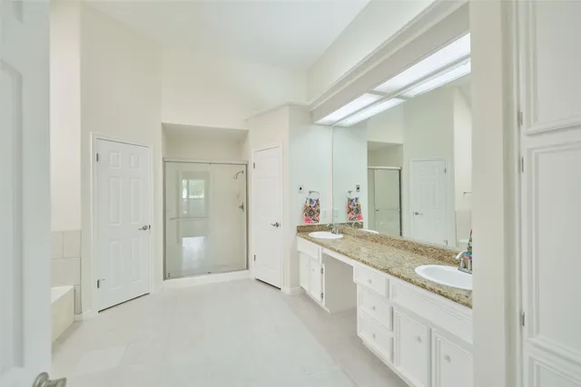 $345,500 | 15854 Knolls Lodge Drive, Houston, TX 77095