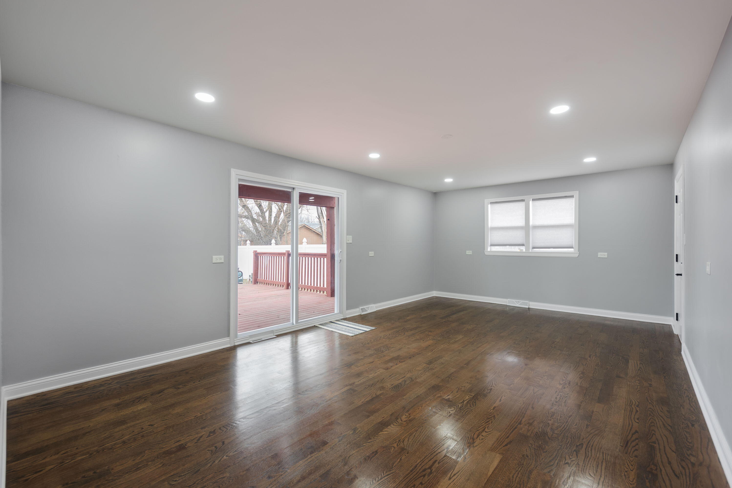7944 Harrison Avenue Munster, IN 46321 - Photo 5 of 18 2996x2000