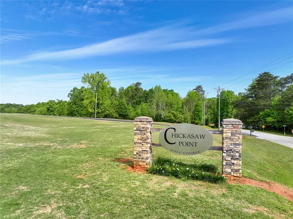 $16,000 | 201 Oconee Avenue, Westminster, SC 29693