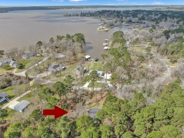 a view of a yard with a sink