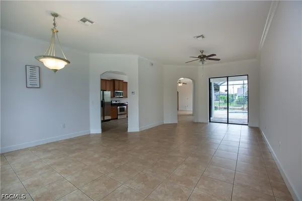 $3,250 | 2110 Southwest 38th Terrace, Cape Coral, FL 33914