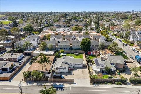 $2,675,000 | 315 University Drive, Costa Mesa, CA 92627