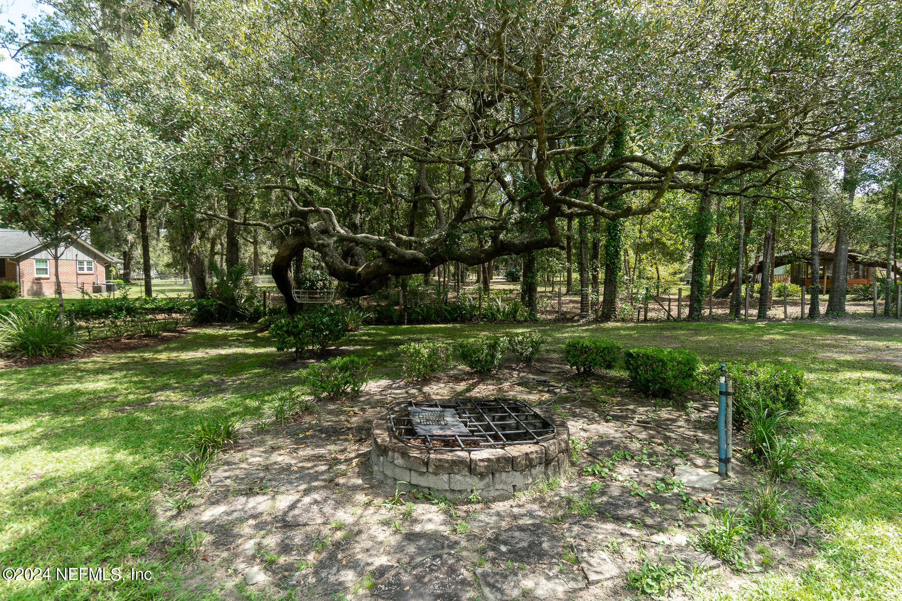 265 Branscomb Road Green Cove Springs, FL 32043 - Photo 16 of 75 Ext Firepit