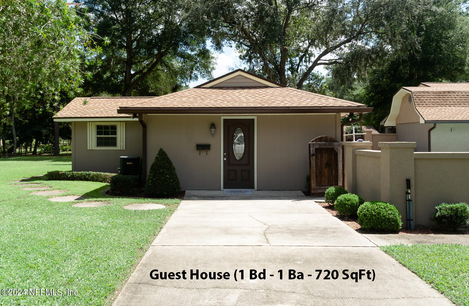 265 Branscomb Road Green Cove Springs, FL 32043 - Photo 67 of 75 Ext Guest House Front