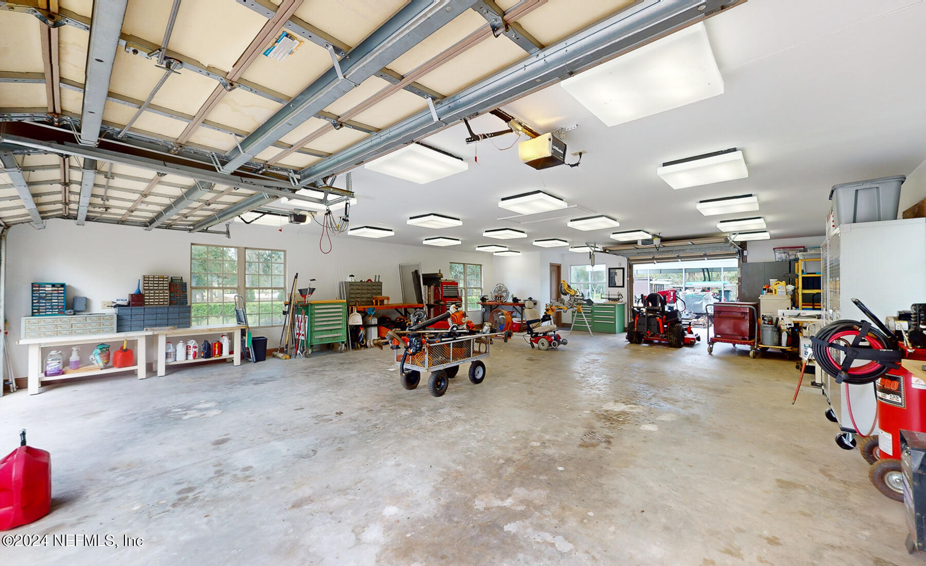 265 Branscomb Road Green Cove Springs, FL 32043 - Photo 8 of 75 Garage a