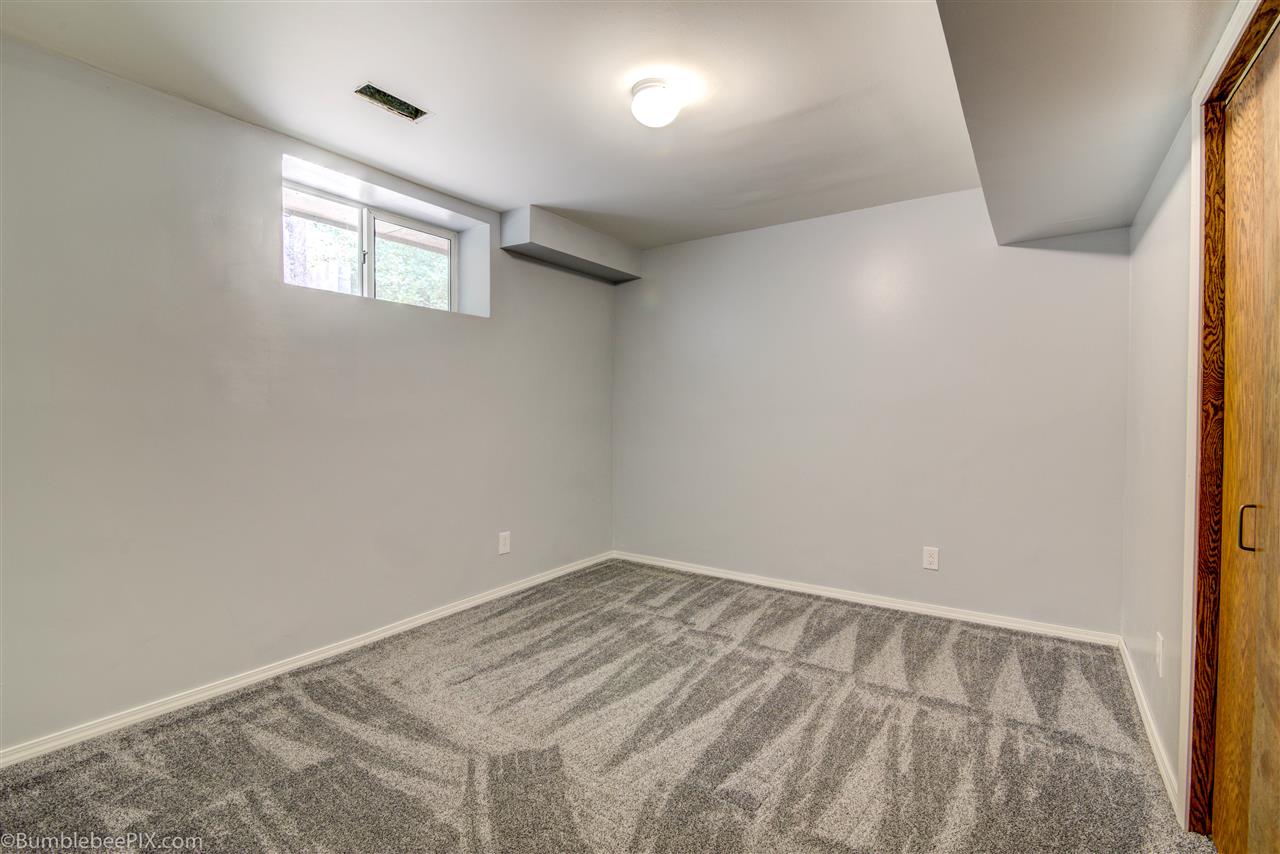12821 East Apache Pass Road Spokane, WA 99206 - Photo 16 of 20 Gallery Image 16