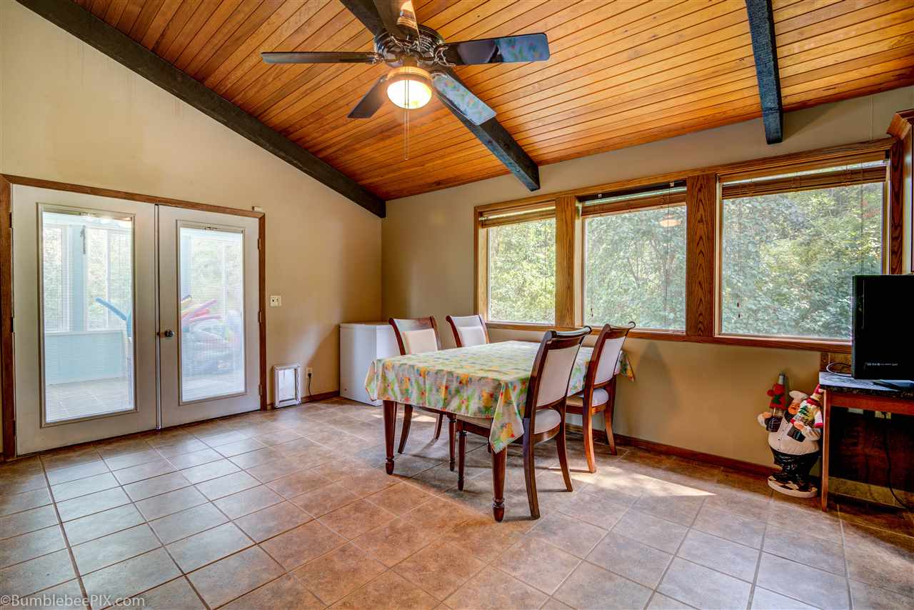12821 East Apache Pass Road Spokane, WA 99206 - Photo 7 of 20 Gallery Image 7