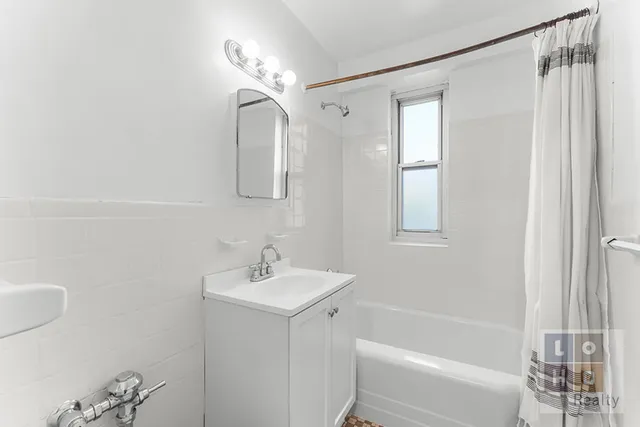 $795,000 | 573 Grand Street, Unit D307 | Lower East Side
