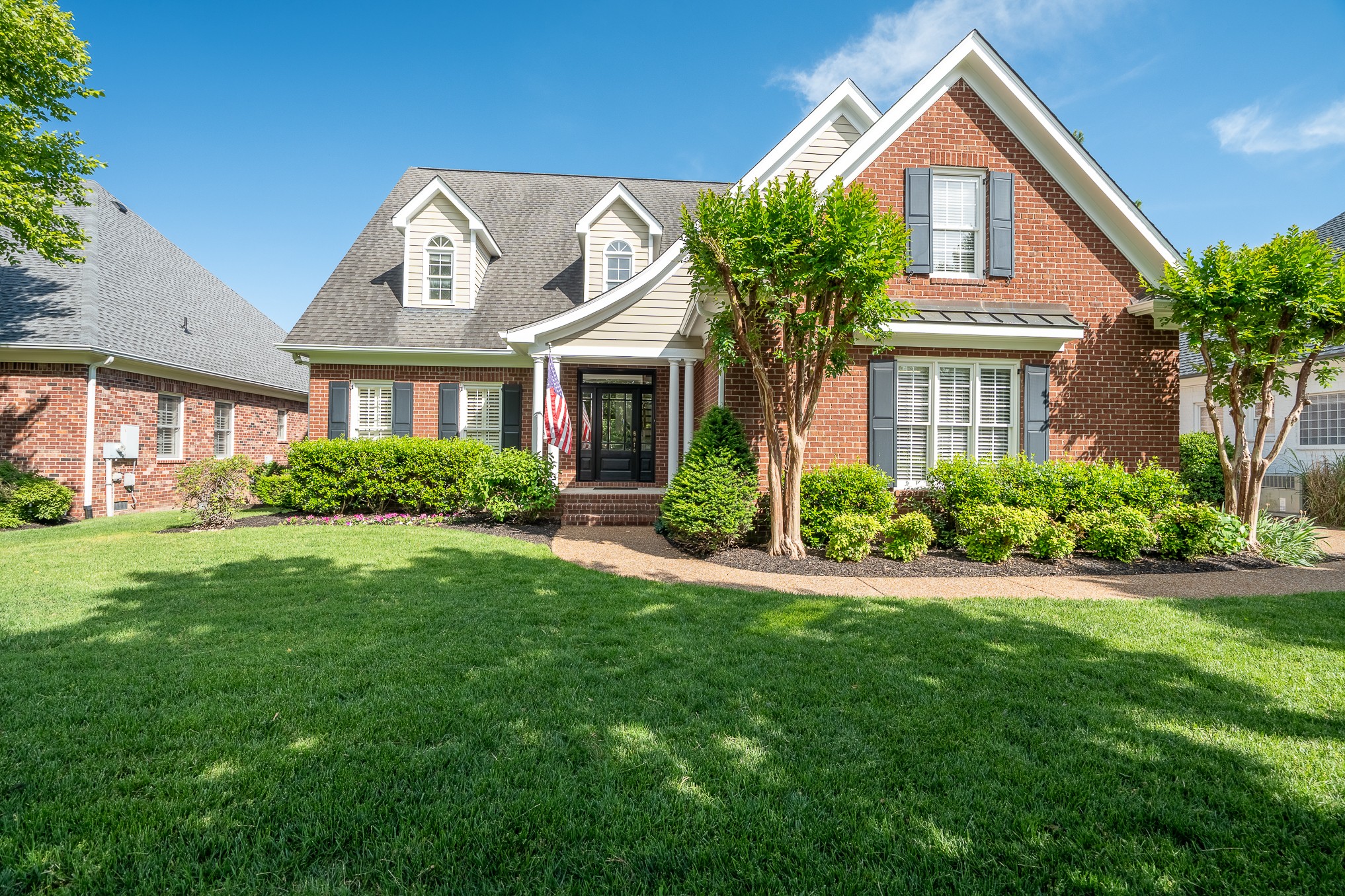 668 Springlake Drive Franklin, TN 37064 - Photo 2 of 81