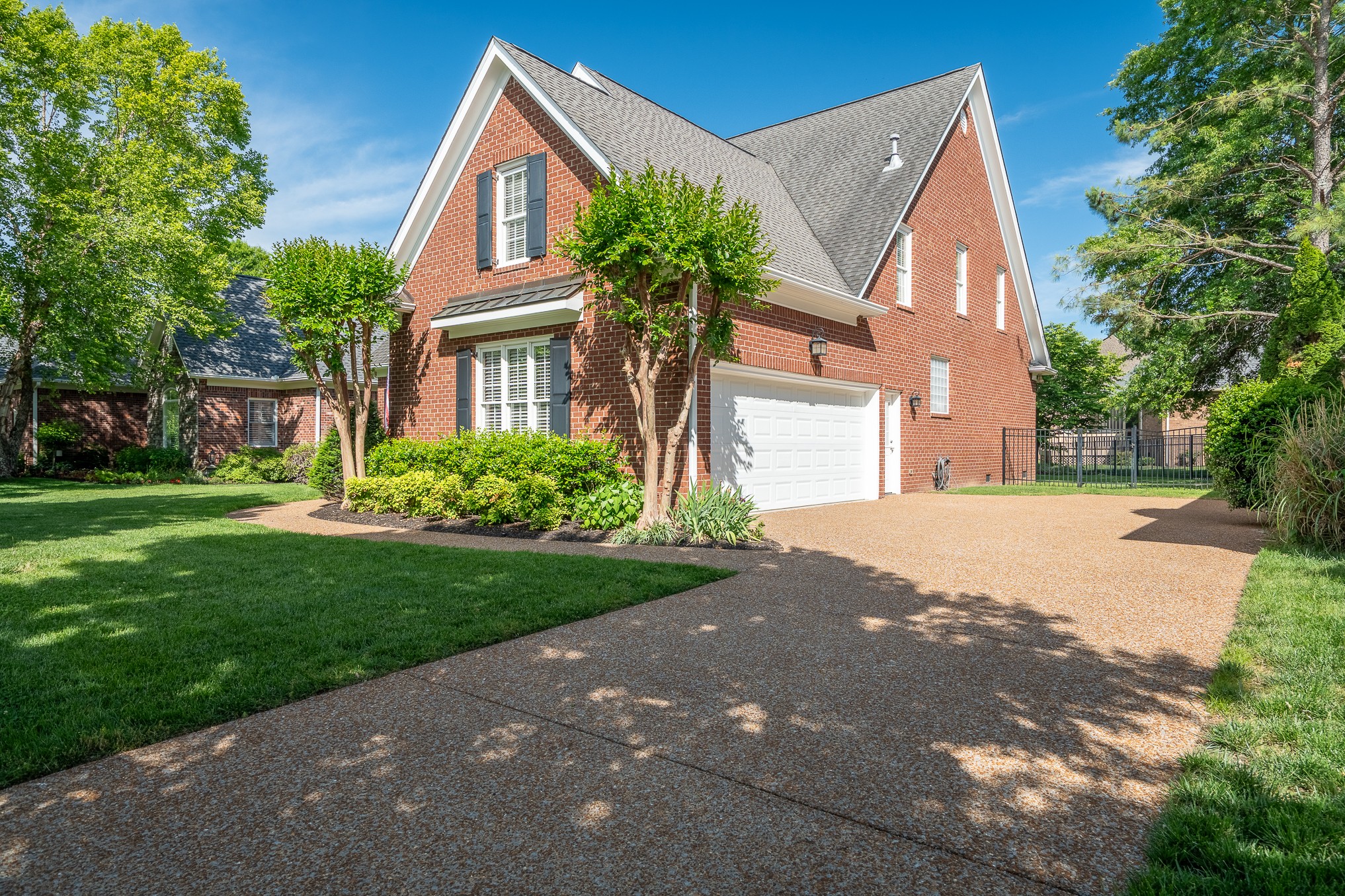 668 Springlake Drive Franklin, TN 37064 - Photo 3 of 81