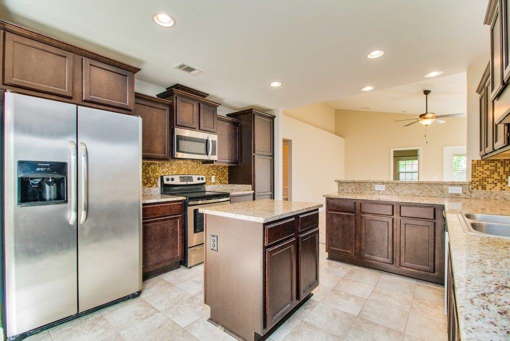 644 Edith Lane Pensacola, FL 32534 - Photo 5 of 20