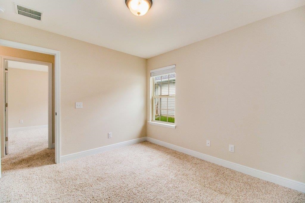 644 Edith Lane Pensacola, FL 32534 - Photo 10 of 20