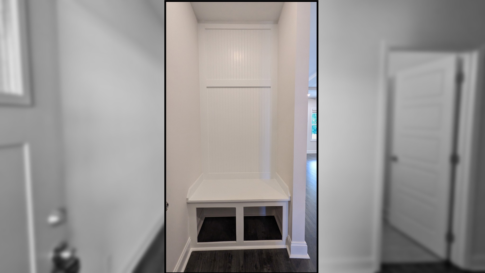 602 Alvin Road Clarksville, TN 37042 - Photo 7 of 39 a view of a livingroom from a hallway