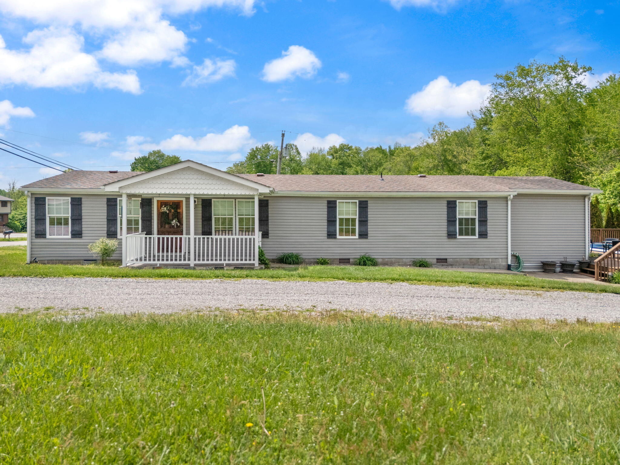 6800 East Laurel Road London, KY 40741 - Photo 44 of 71 44-web-or-mls-DJI_20250430145434_0153_D