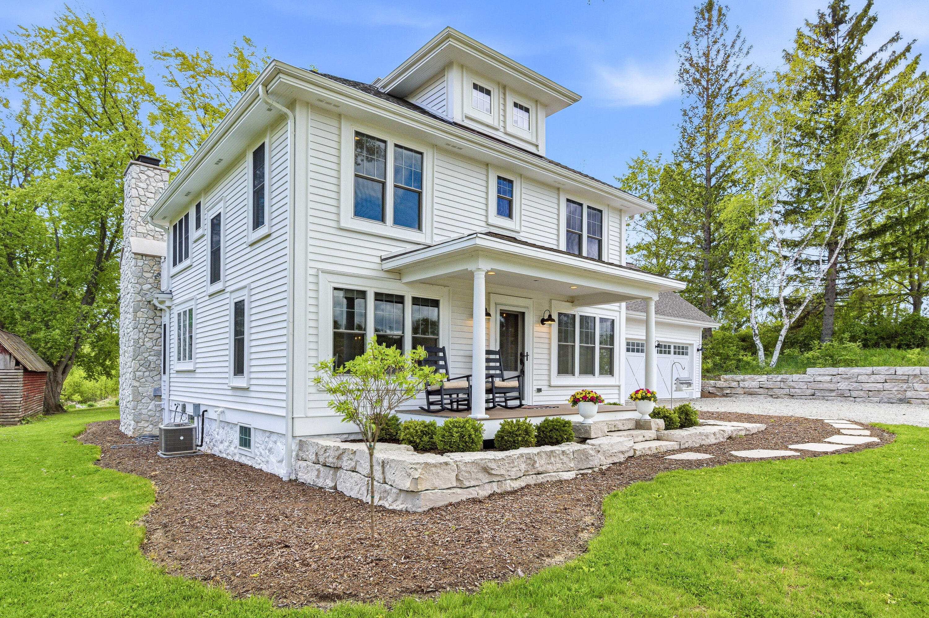 W10823 Port Road Portland, WI 53579 - Photo 6 of 69 04