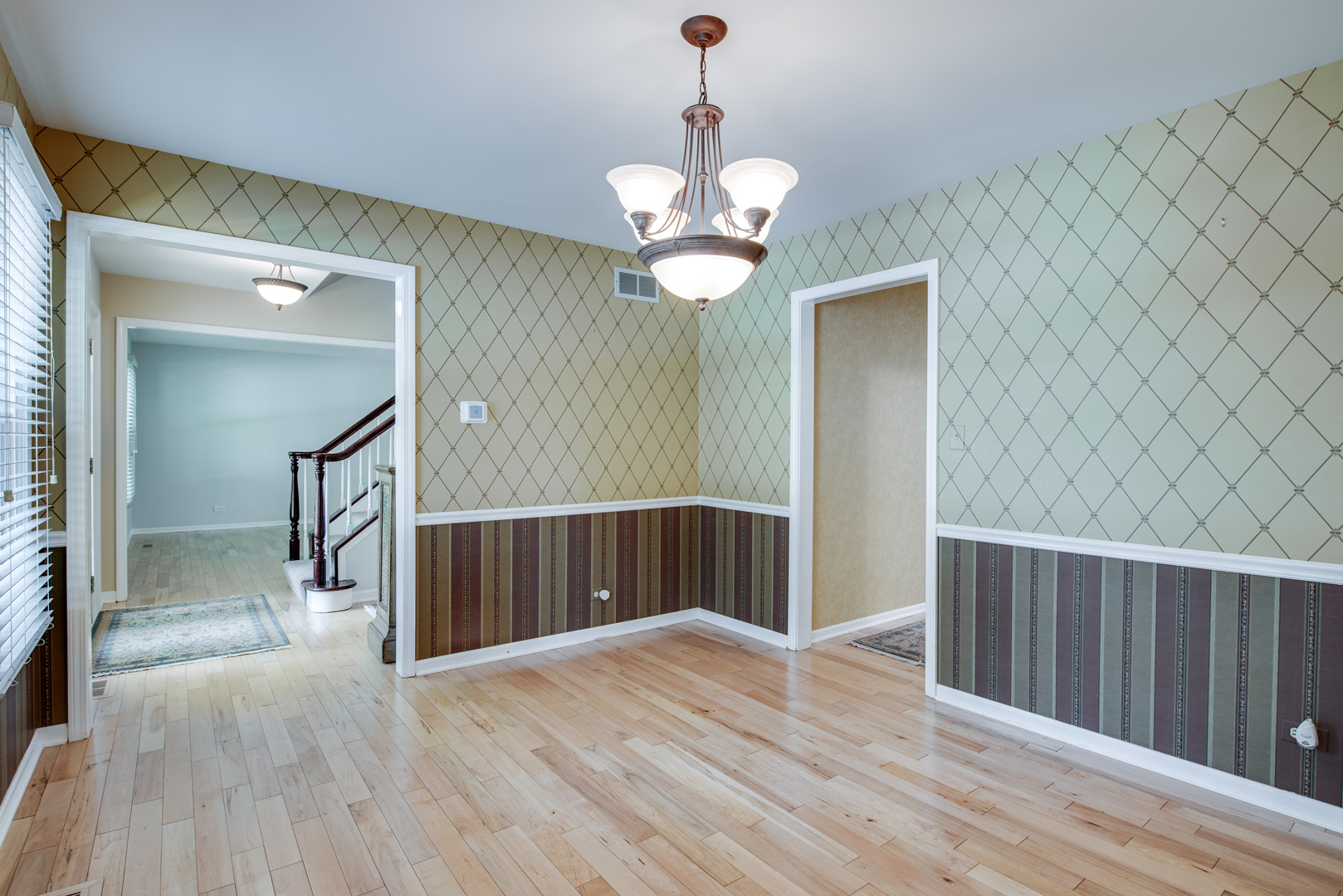 760 South River Road Naperville, IL 60540 - Photo 9 of 32 Gallery Image 9