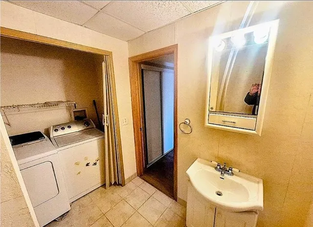 $2,450 | 6406 157th Street West, Apple Valley, MN 55124