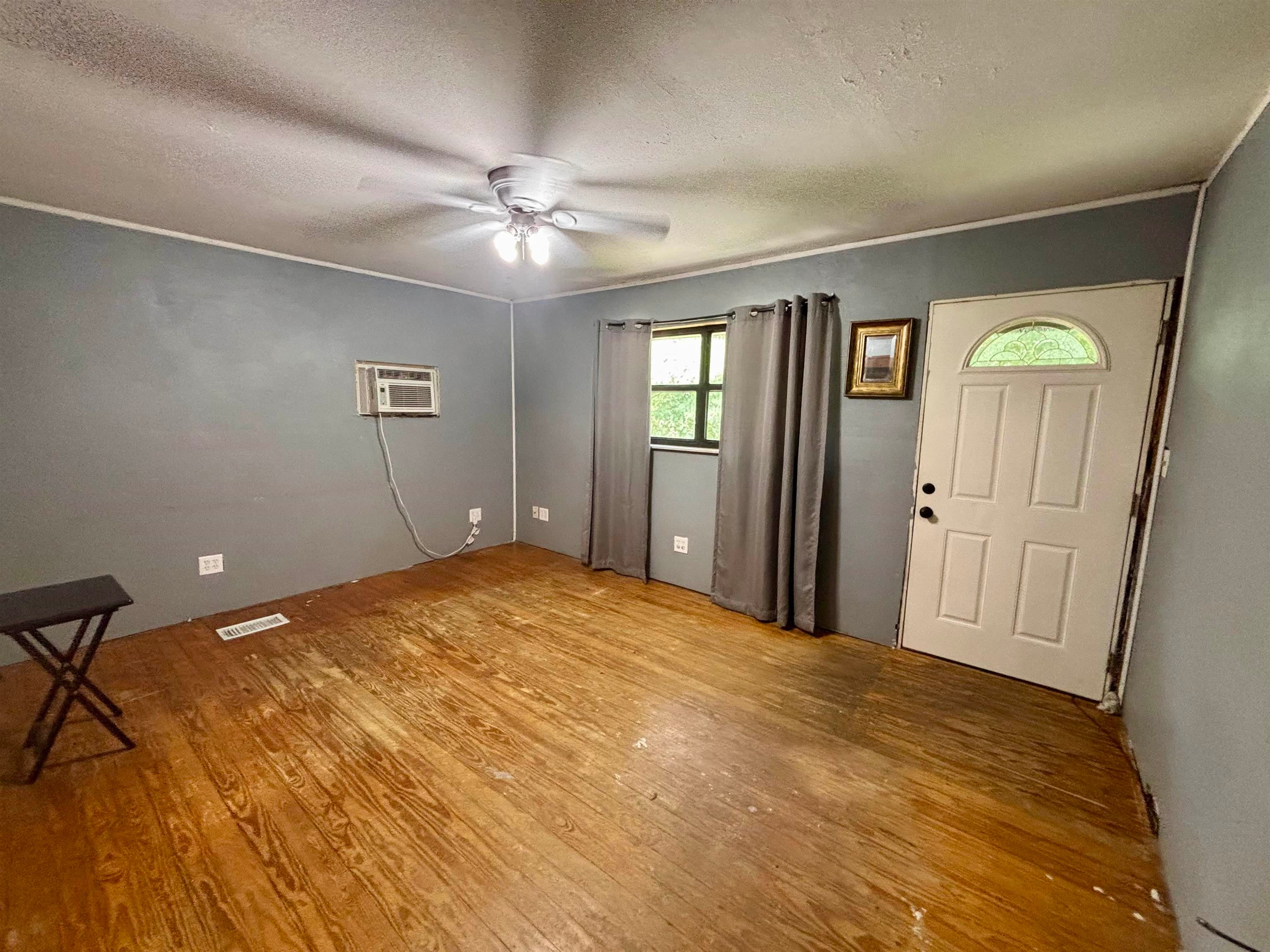 3536 Clark Graham Road Huntington, WV 25701 - Photo 3 of 21 Gallery Image 3