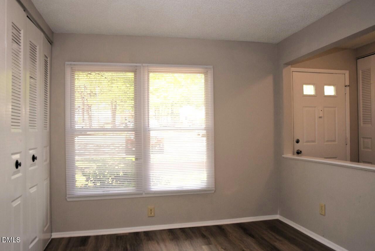 7712 Kingsberry Court Raleigh, NC 27615 - Photo 9 of 25 Kitchen