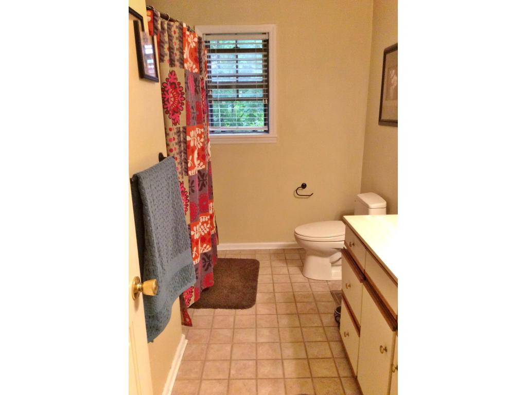 320 Broad Street Erwin, TN 37650 - Photo 16 of 20 Photo 16