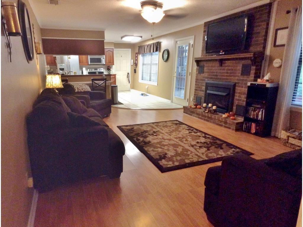 320 Broad Street Erwin, TN 37650 - Photo 5 of 20 Photo 5