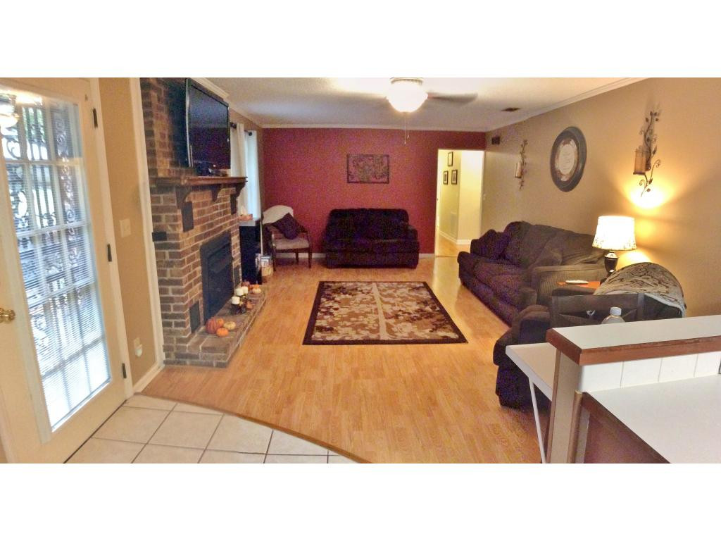 320 Broad Street Erwin, TN 37650 - Photo 6 of 20 Photo 6