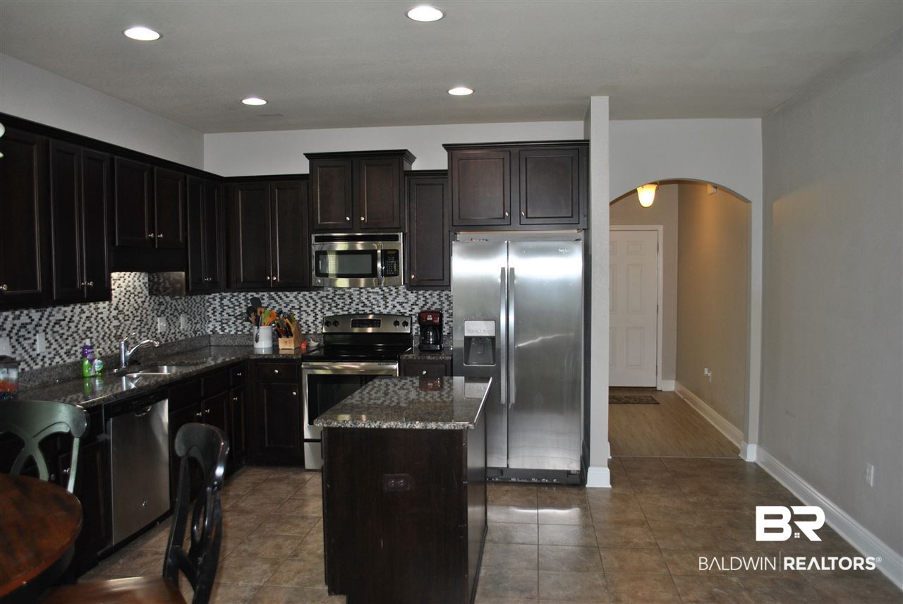 689 Beignet Drive Foley, AL 36535 - Photo 7 of 31