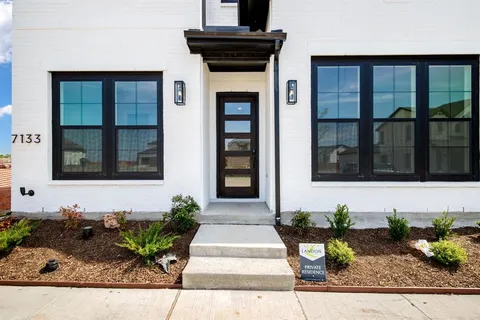 $3,900 | 7133 Farley Street, Frisco, TX 75033