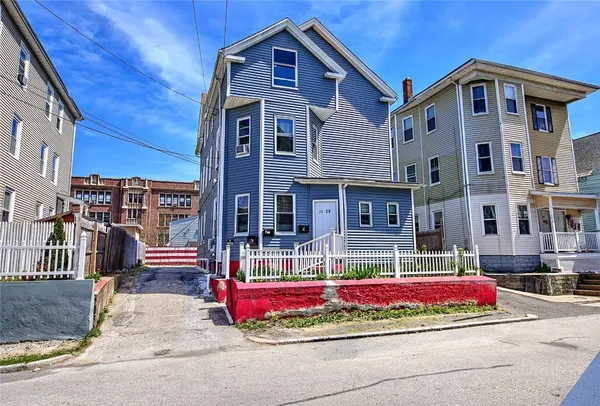 $1,800 | 24 Ida Street, Providence, RI 02909