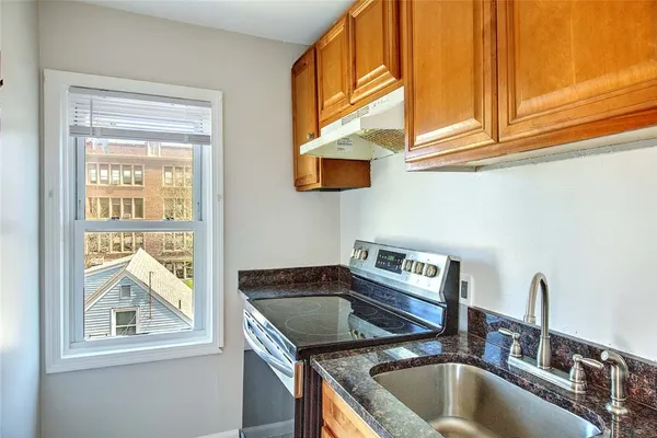 $1,800 | 24 Ida Street, Providence, RI 02909