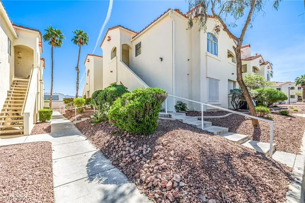 $255,000 | 698 South Racetrack Road, Unit 124, Henderson, NV 89015
