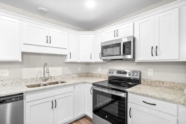 $615,000 | 512 Edlin Street, Clarksville, TN 37043