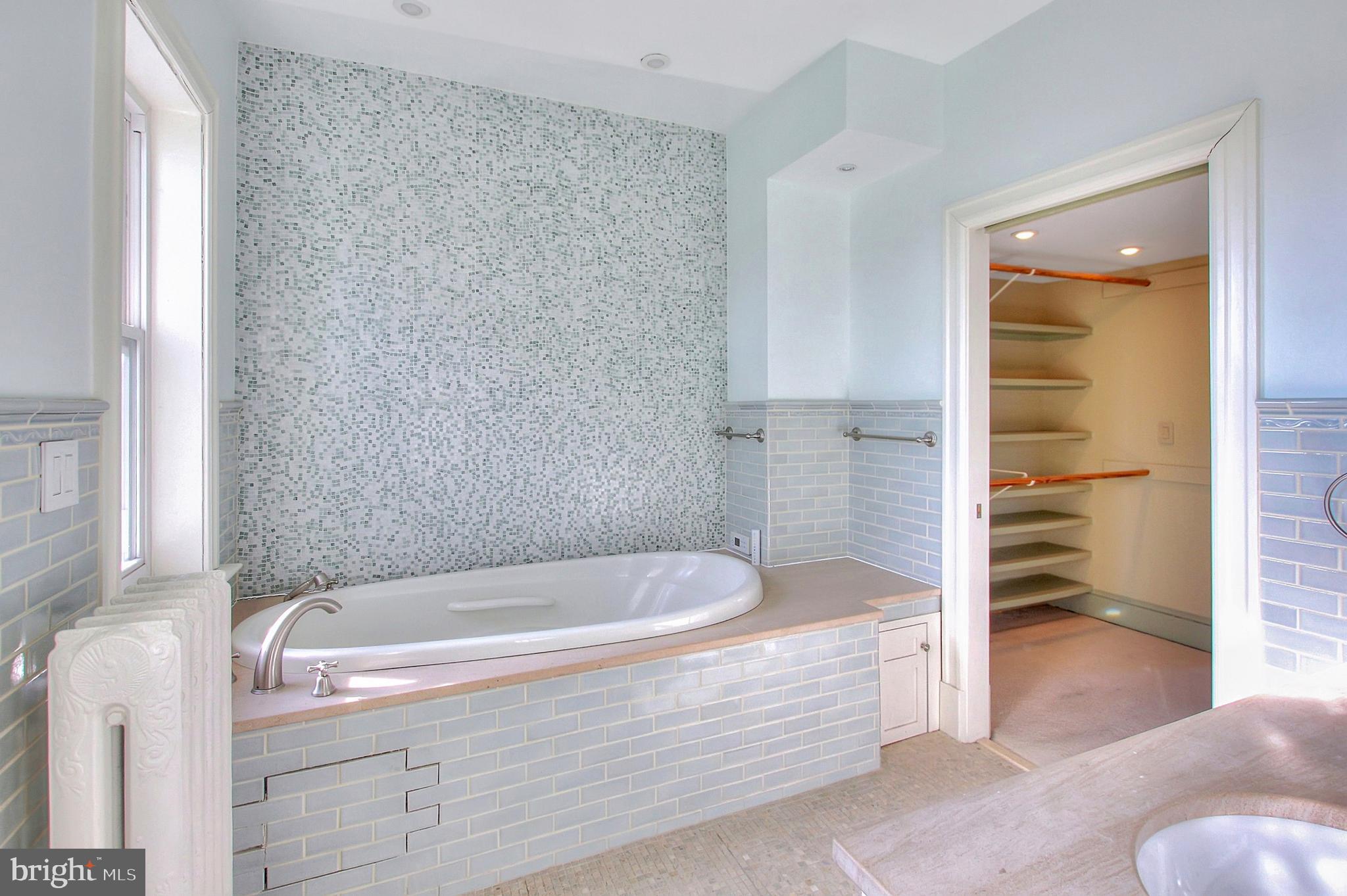 1756 Park Road Northwest Washington, DC 20010 - Photo 38 of 61