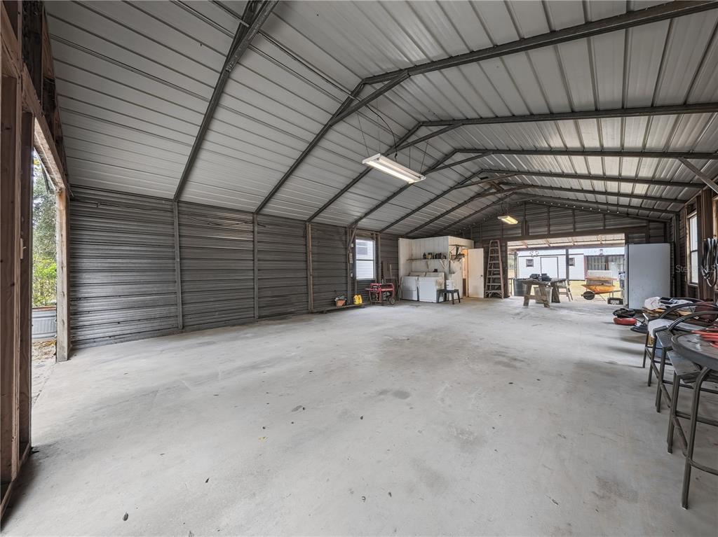 21210 137th Drive O'Brien, FL 32071 - Photo 30 of 49 a view of a garage